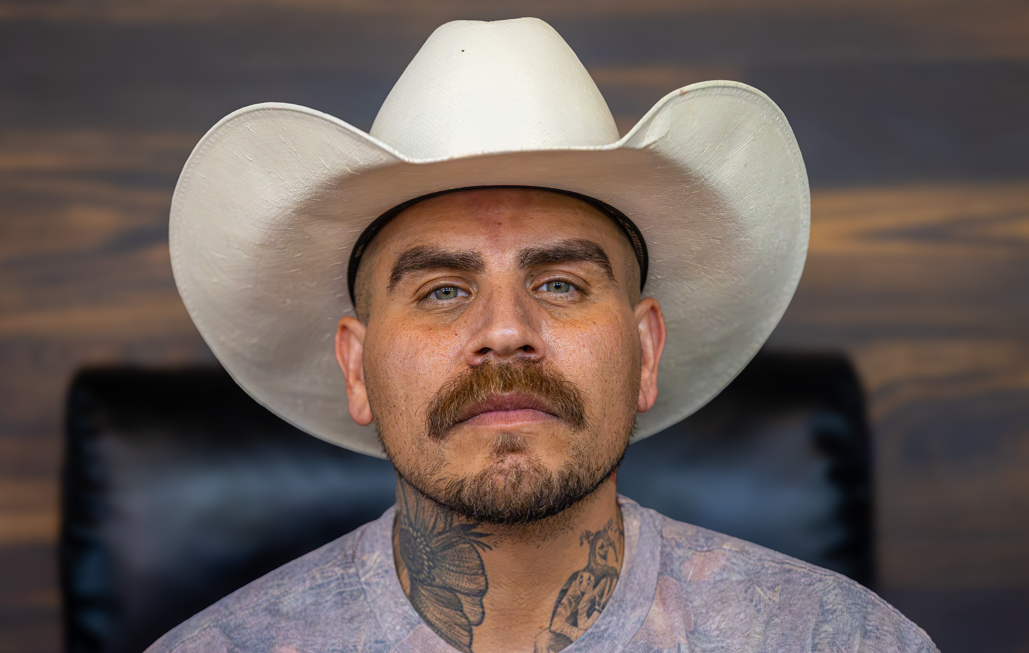 DJ